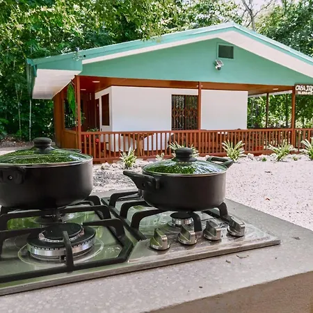 Casa Iris- Home For Family, Steps From The Beach, Pool And Yoga Deck Puerto Viejo de Talamanca Exterior photo