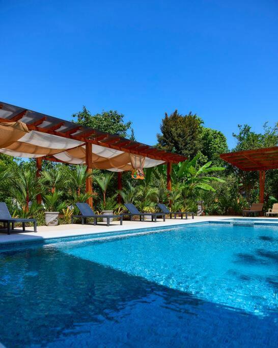 Casa Iris- For Family, Steps From The Beach, Pool And Yoga Deck *